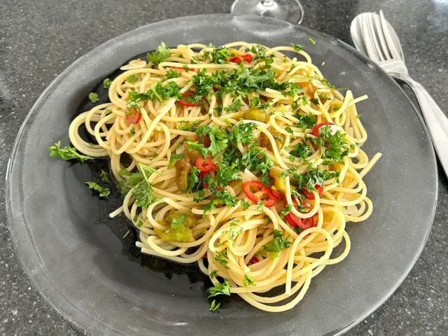 Spaghetti aglio, olio e peperoncino