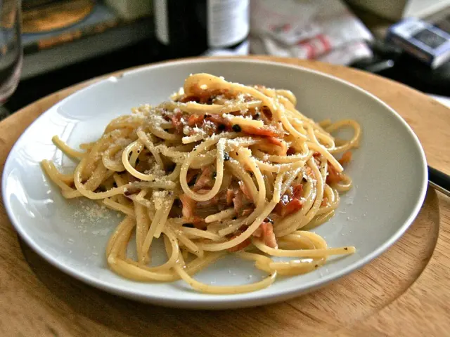 Spaghetti à la carbonara